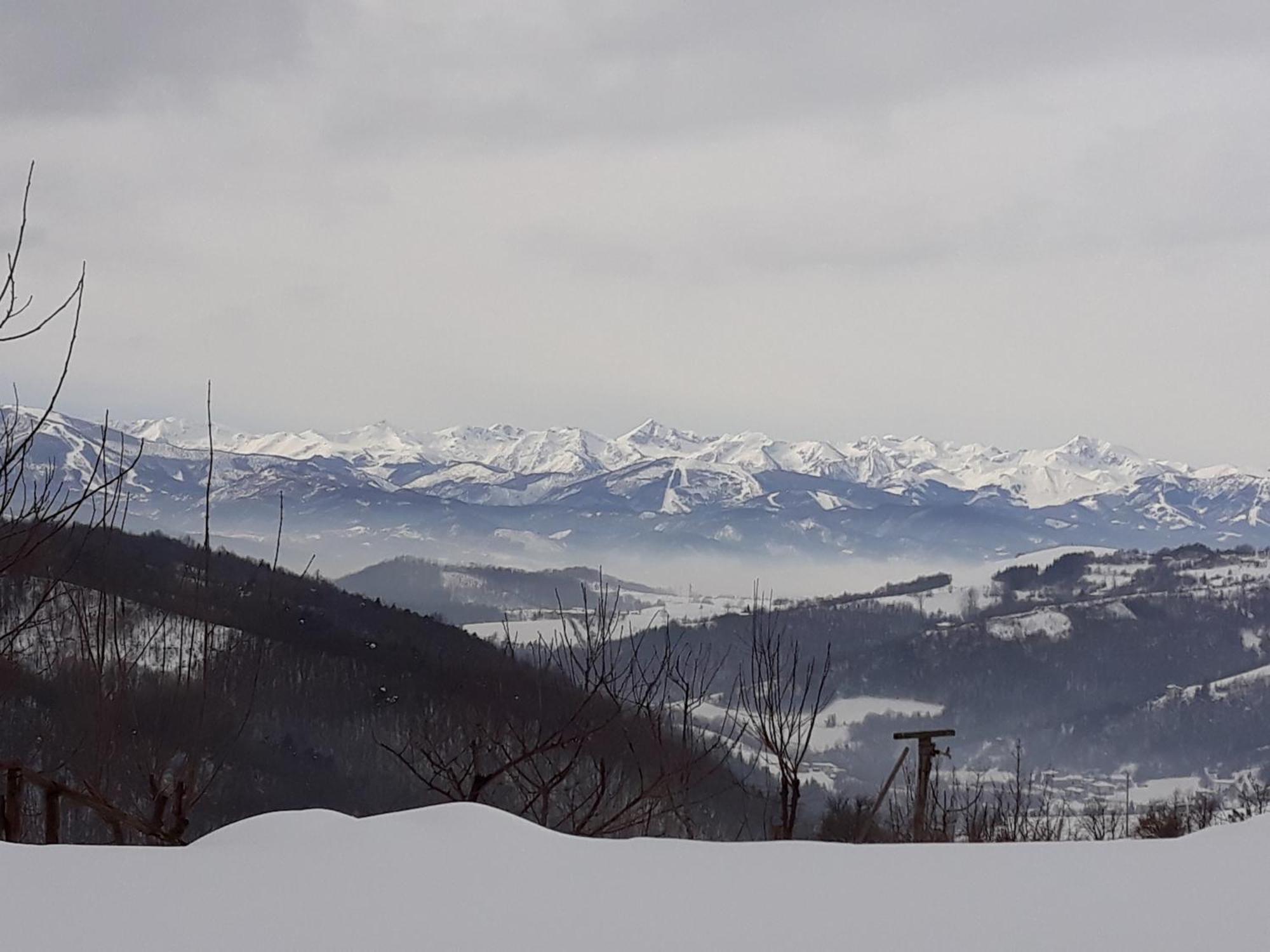 Bed and Breakfast Magiche Langhe Paroldo Экстерьер фото